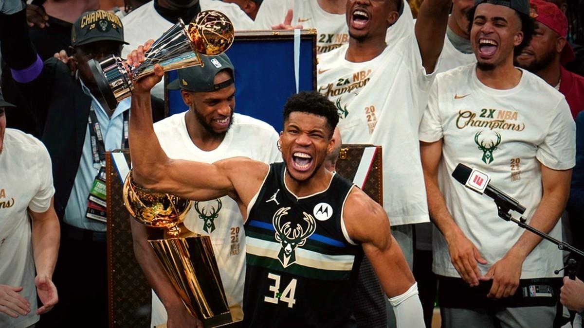 O Giannhs Antetokoympo Ta Phre Ola Sto Nba Psat Panellhnios Syndesmos A8lhtikoy Typoy