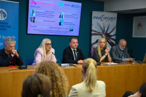 Μηνύματα ενημέρωσης και πρόληψης στην ημερίδα για τον καρκίνο του μαστού, που συνδιοργάνωσε ο ΠΣΑΤ με την Ελληνική Αντικαρκινική Εταιρία και την «PasSport for Life»