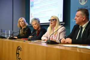 Μηνύματα ενημέρωσης και πρόληψης στην ημερίδα για τον καρκίνο του μαστού, που συνδιοργάνωσε ο ΠΣΑΤ με την Ελληνική Αντικαρκινική Εταιρία και την «PasSport for Life»