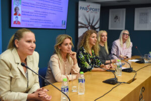 Μηνύματα ενημέρωσης και πρόληψης στην ημερίδα για τον καρκίνο του μαστού, που συνδιοργάνωσε ο ΠΣΑΤ με την Ελληνική Αντικαρκινική Εταιρία και την «PasSport for Life»