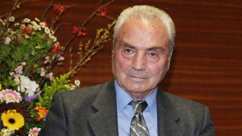 Ο ΠΣΑΤ αποχαιρετά τον Σταύρο Τσώχο